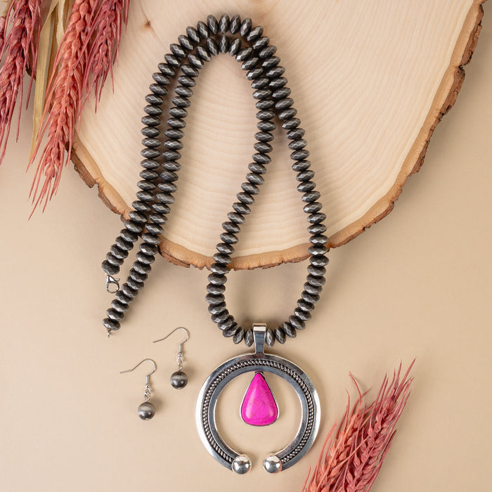 92009 - Squash Blossom Necklace - Fuchsia