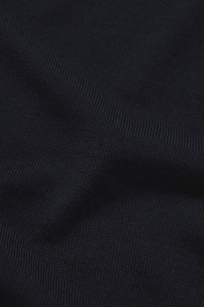Extra Fine Merino Wool Crew Neck Sweater in Navy