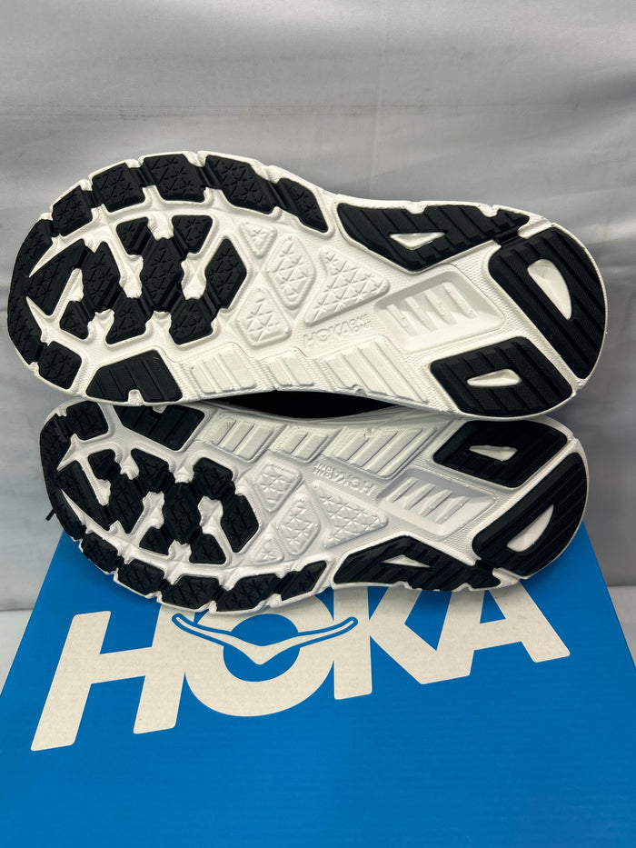 HOKA Women’s Arahi 7 BWHT Size 7B *New