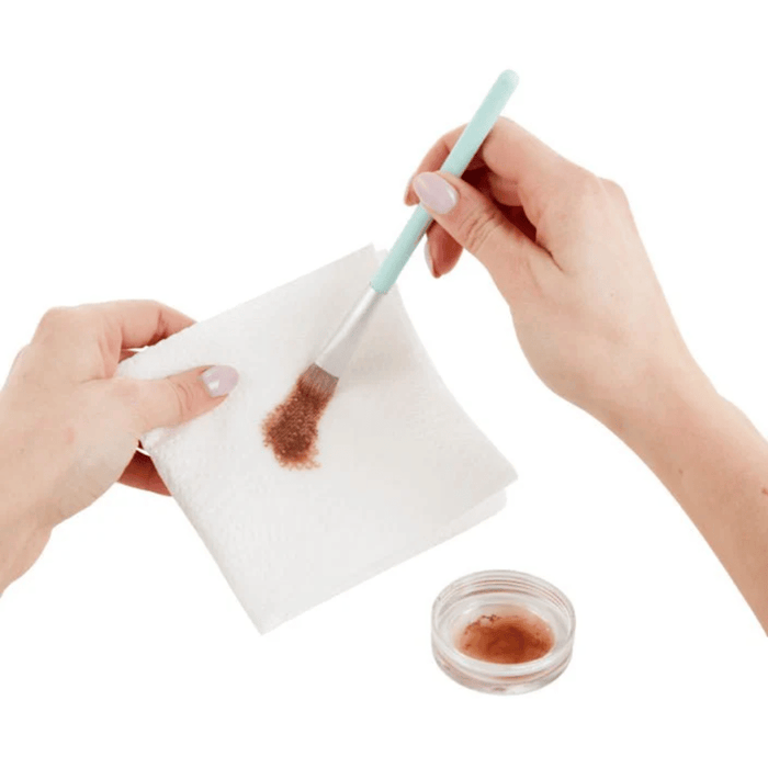 Isoclean Makeup Brush Cleaner - Easy Pour with Detachable Dip Tray 165ml
