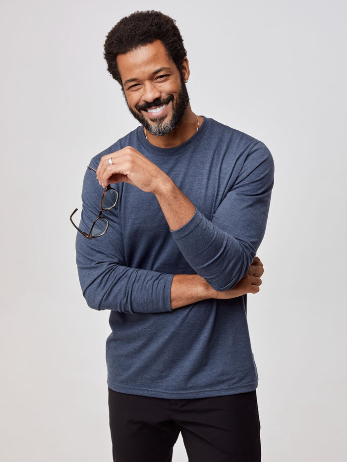 Jarrett is 6', 168lbs and wears a size M # Navy Long Sleeve | Fresh Clean Threads