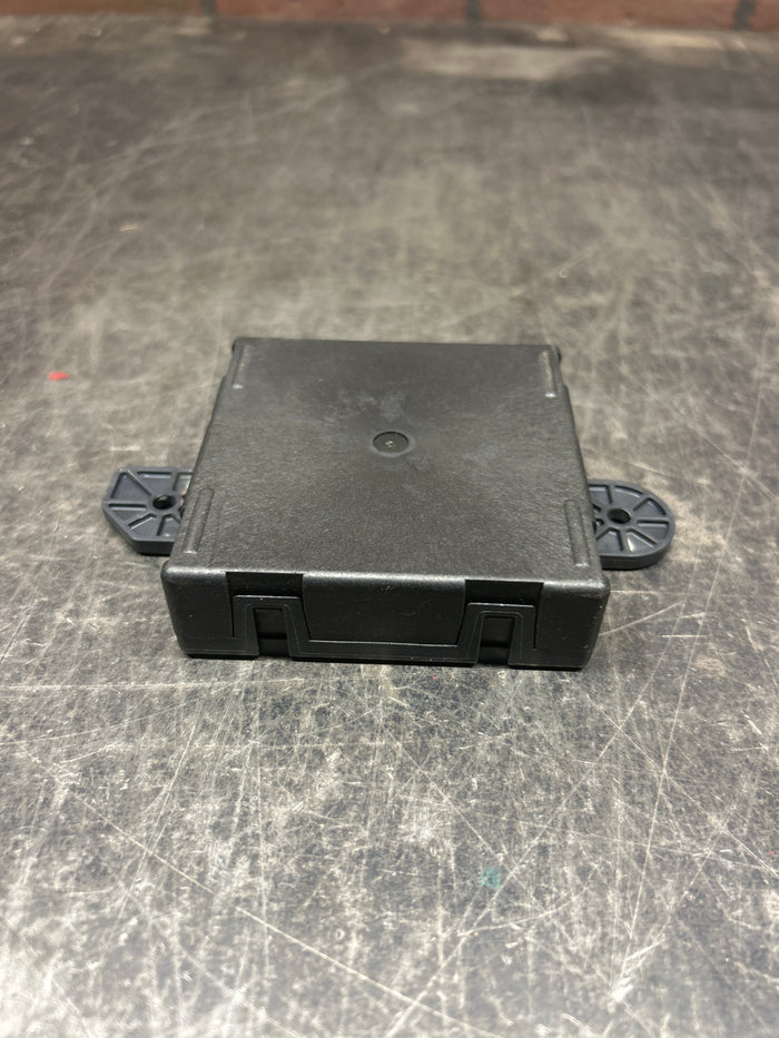 18-19 Dodge Challenger Right Door Control Module Control Unit Mopar 68353602AB