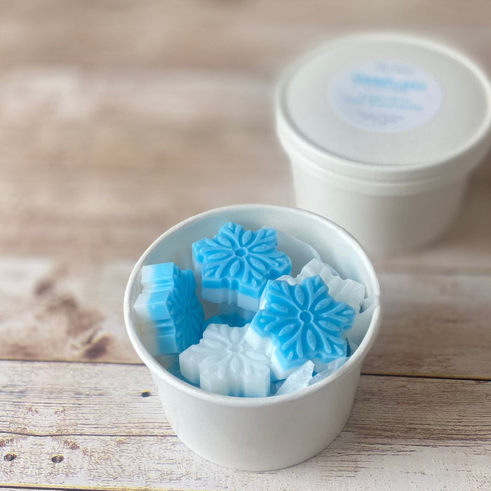 Snowflakes Scented Wax Melts Spearmint + Vanilla - Jarful House
