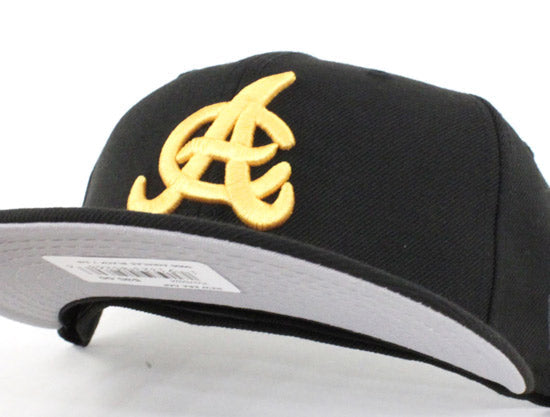 Aguilas Cibaenas Dominican Professional Baseball New Era 59Fifty Fitted Hat (Black Gray Under Brim)