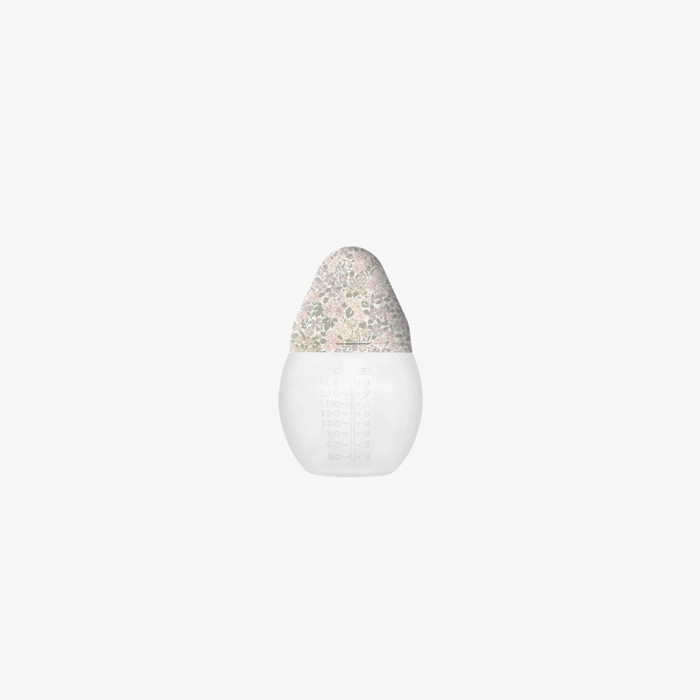 baby bottle with flower lid