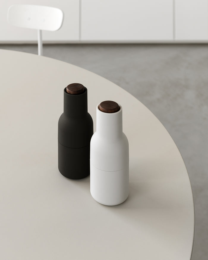 Bottle Grinder- Set of 2- Ash, Carbon / Walnut