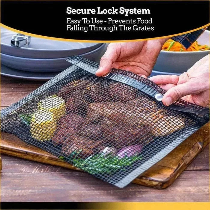Braai Sakkie black non-stick mesh grilling bag for outdoor cooking and braai