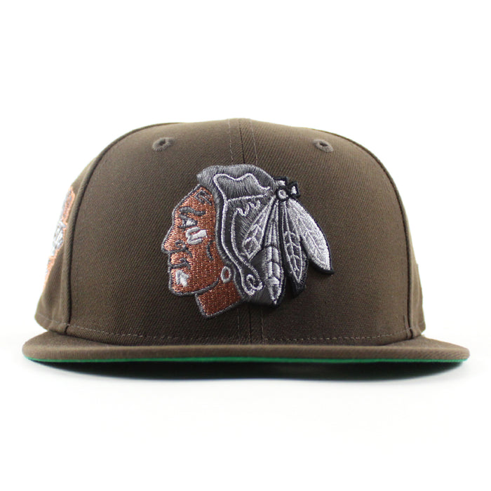 Chicago Blackhawks Winter Classic 2014 New Era 59Fifty Fitted Hat (Walnut Gray Under brim)