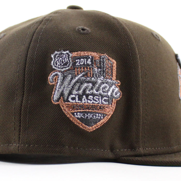 Chicago Blackhawks Winter Classic 2014 New Era 59Fifty Fitted Hat (Walnut Gray Under brim)