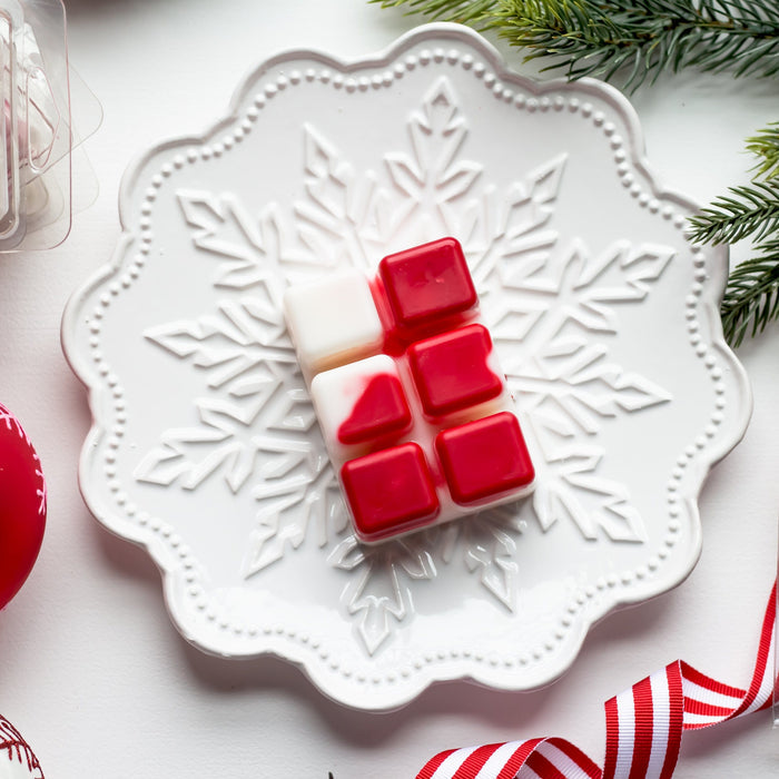 Christmas Wax Melts Merry & Bright - White & Red 3 oz. - Jarful House