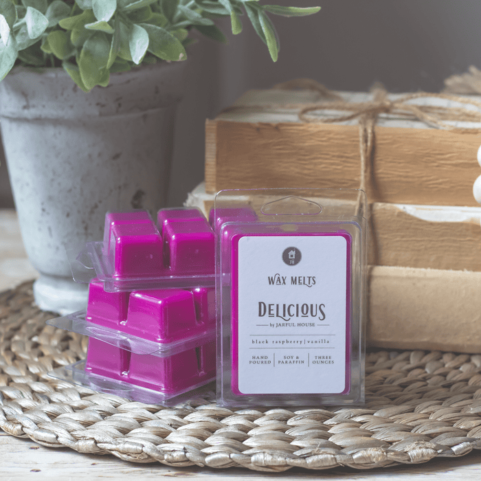 Delicious Wax Melts - Black Raspberry & Vanilla Clamshell Wax Melts - Jarful House