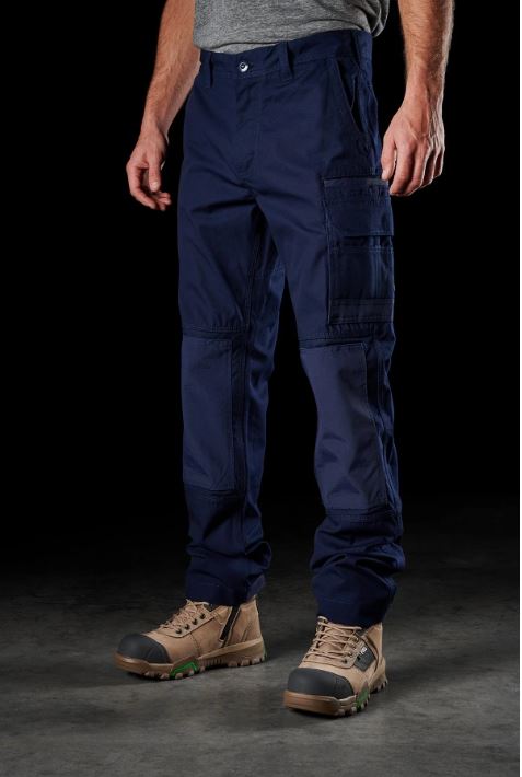 Navy / 28 / 30 Inseam