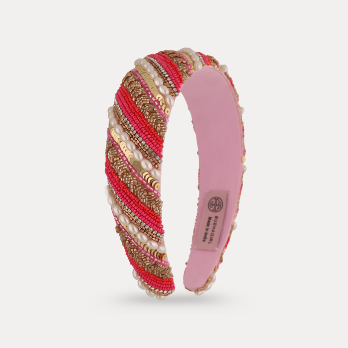 a headband with beads and pearls