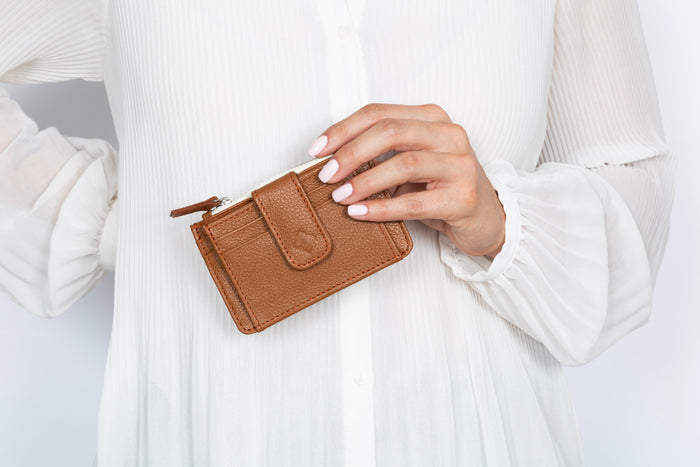 Georgie Leather Card Case - Olita Gifts & Goods