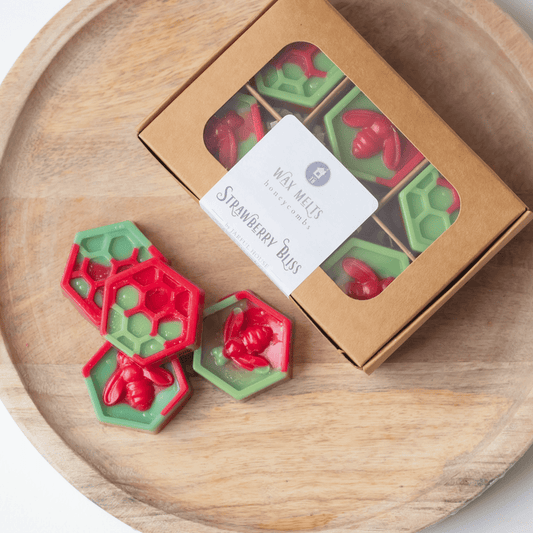 Handmade Strawberry Bliss Honeycomb Wax Melts | Set of 6 | Summer Scent - Jarful House
