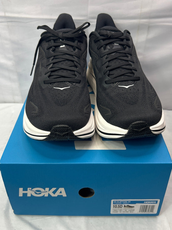 HOKA Men’s Clifton 10 BWHT Size 10.5D *New