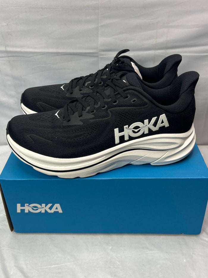 HOKA Men’s Clifton 10 BWHT Size 10.5D *New