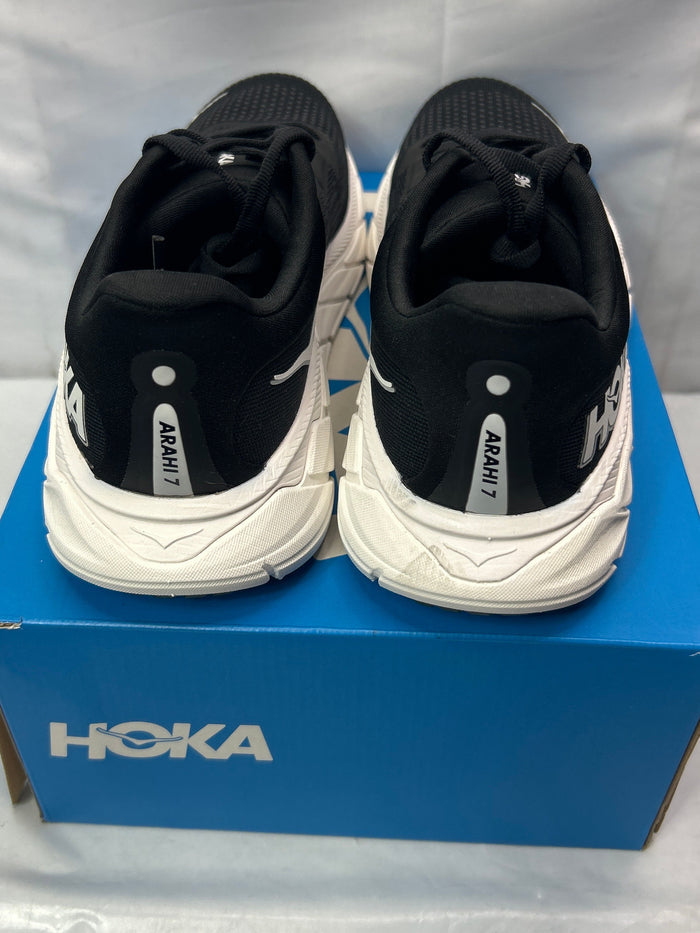 HOKA Women’s Arahi 7 BWHT Size 7B *New