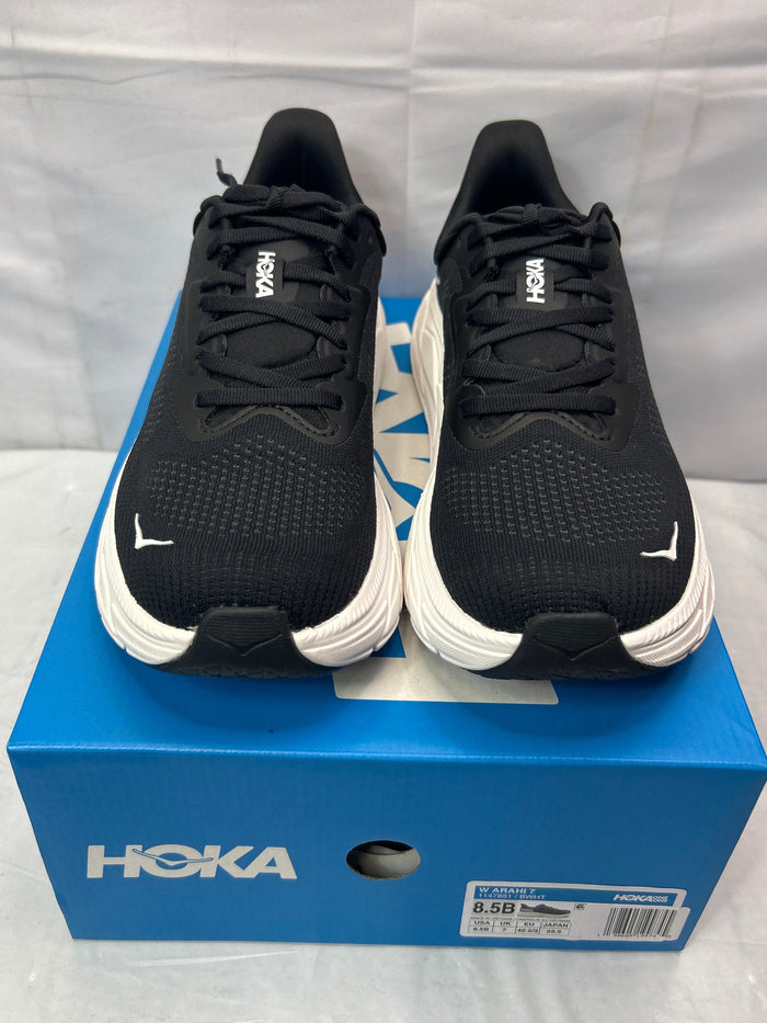 HOKA Women’s Arahi 7 BWHT Size 8.5B *New