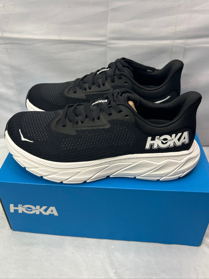 HOKA Women’s Arahi 7 BWHT Size 8.5B *New