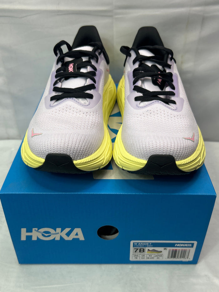 HOKA Women’s Arahi 7 SWY Size 7B *New