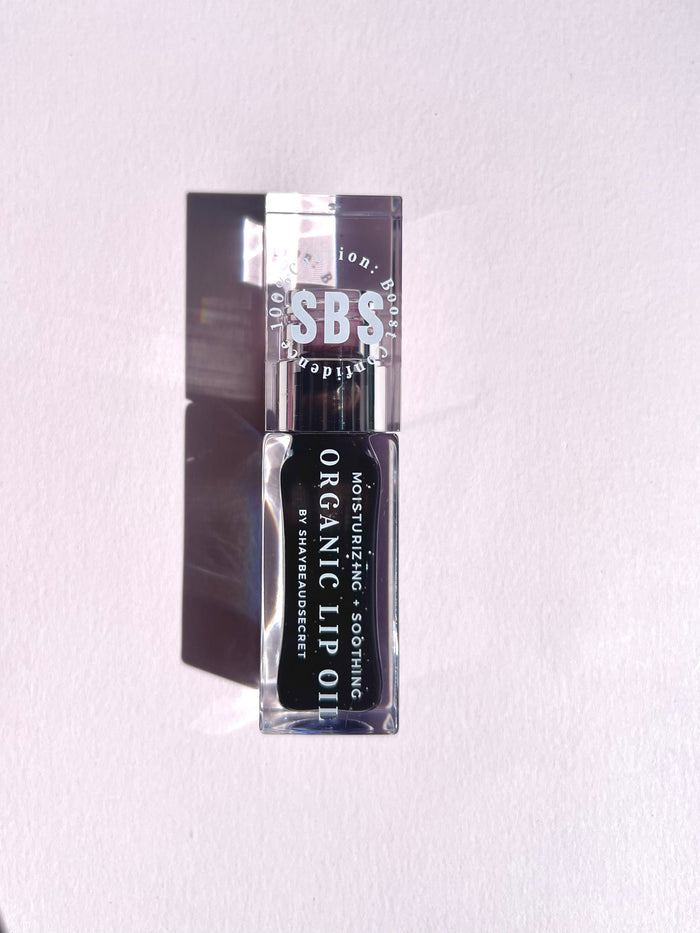 Galaxy color changing lip oil (black)
