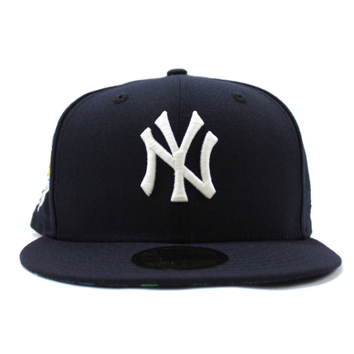 New York Yankees 1999 World Series New Era 59Fifty Fitted Hat (Glow in the Dark Logo Navy Dark Floral Under Brim)