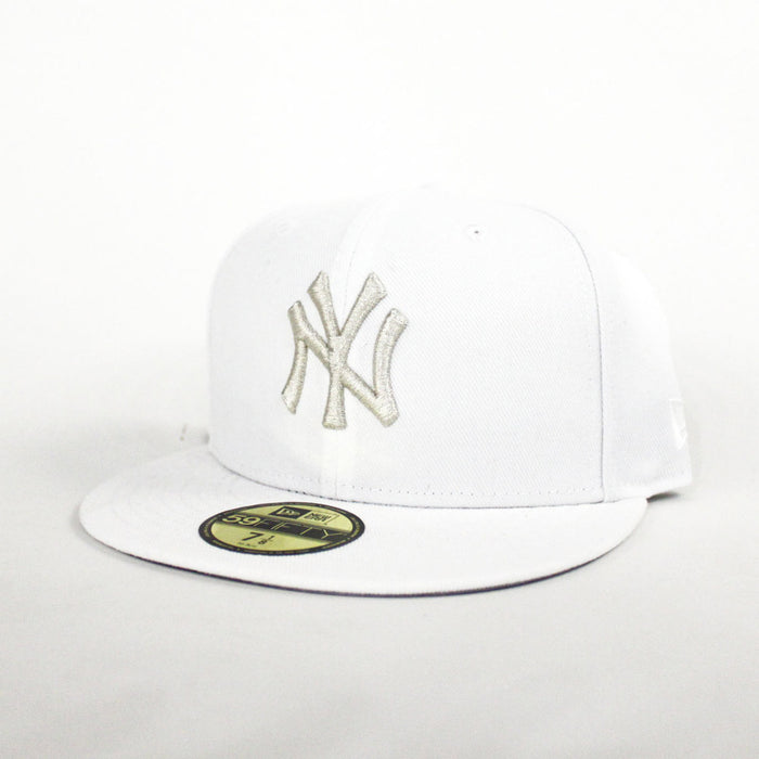 New York Yankees New Era 59Fifty Fitted Hat (Adidas Ultra Boost White M Silver Gray Under Brim)