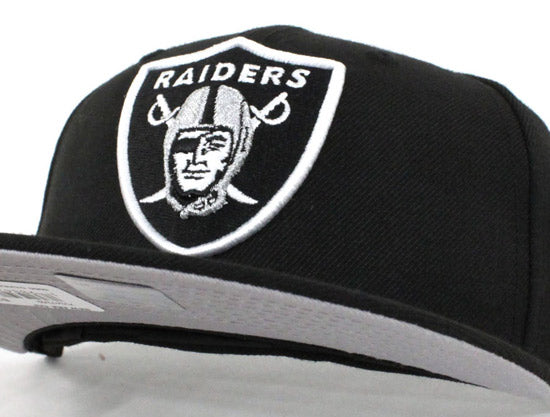 Oakland Raiders 59Fifty Fitted Hat (BLACK WHITE GRAY UNDER BRIM)