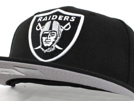 Oakland Raiders 59Fifty Fitted Hat (BLACK WHITE GRAY UNDER BRIM)