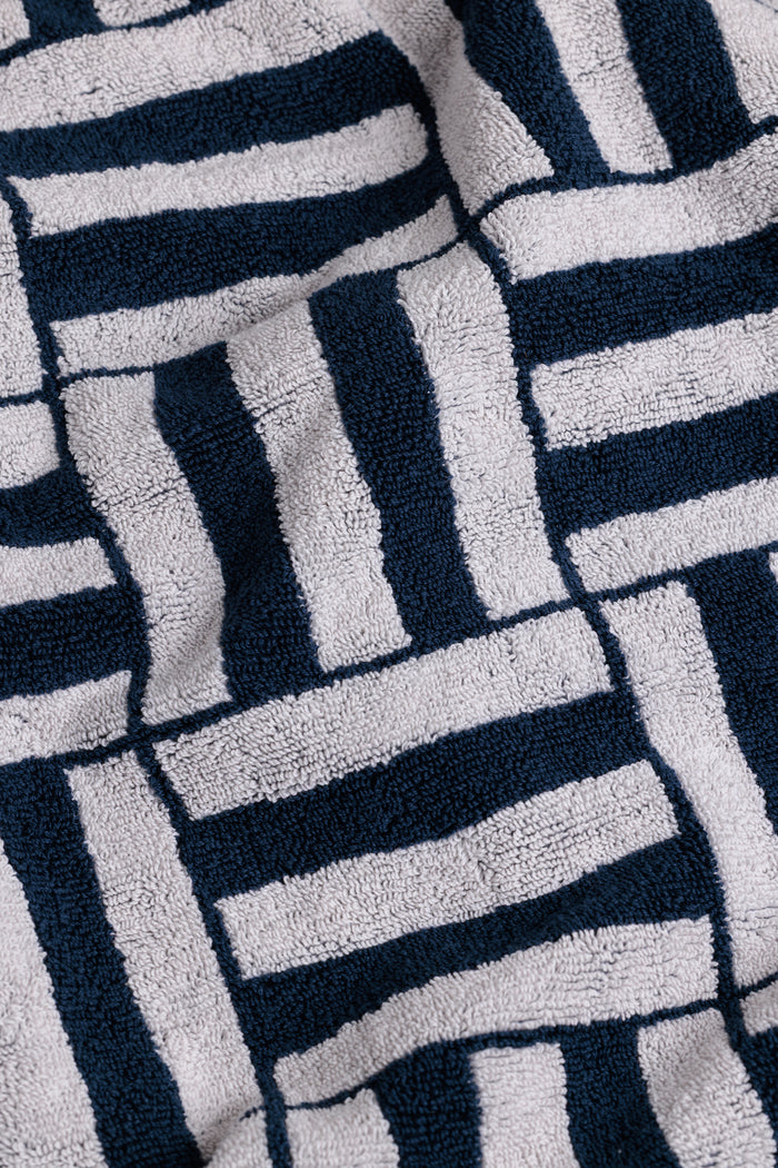 Organic Cotton Weave Towel | Obsidian & Stone