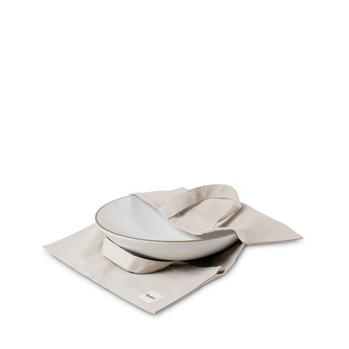 Aplat Plat Wide Dish Tote in Stone Grey with Shallow Salad Bowl inside