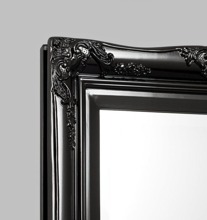 Princess Gloss Black Mirror