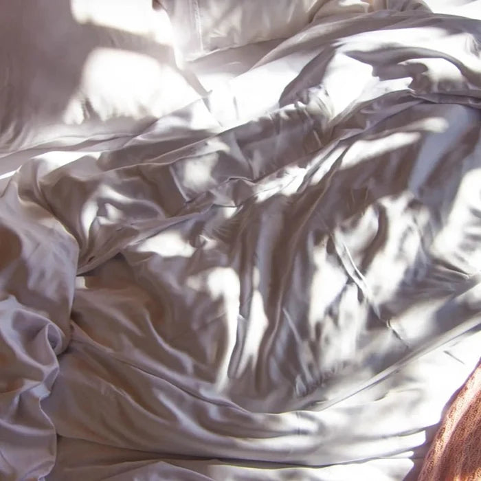 Soft Breathable Bamboo Bed Duvet Cover for Better Sleep - White