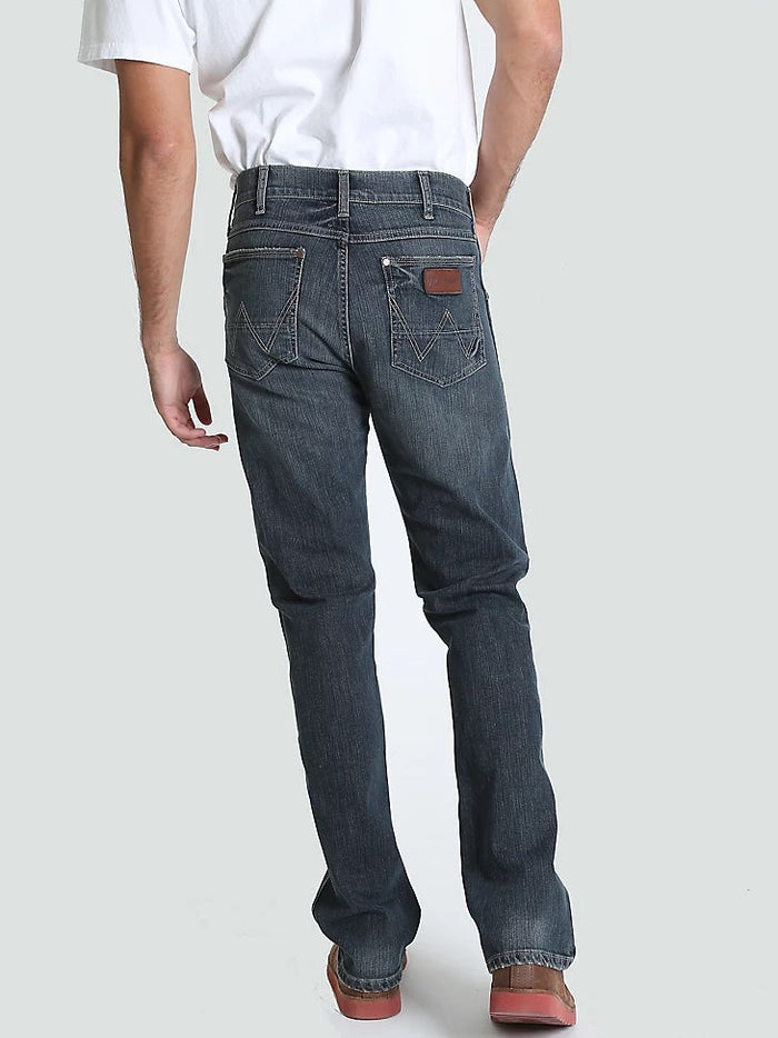 Wrangler Men's Retro® Slim-Fit Straight Leg Jean Pants Wrangler